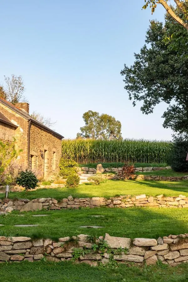 **** Oda ve Kahvaltı Domaine Du Kelenn, Maison D'Hotes De Charme Avec Piscine Caden Fransa